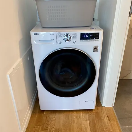 Schoenes Erwachen Im Frankfurter Penthouse בית אירוח *