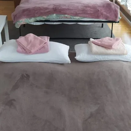 Schoenes Erwachen Im Frankfurter Penthouse Francoforte sul Meno