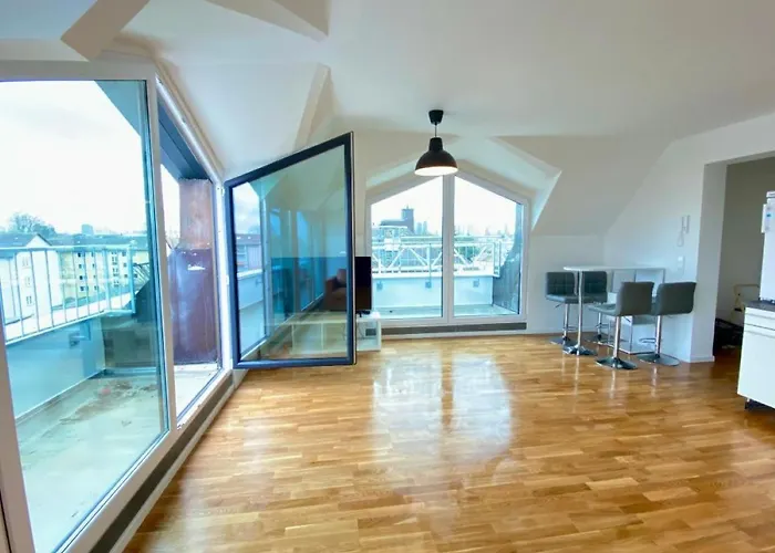 Schoenes Erwachen Im Frankfurter Penthouse ホームステイ *