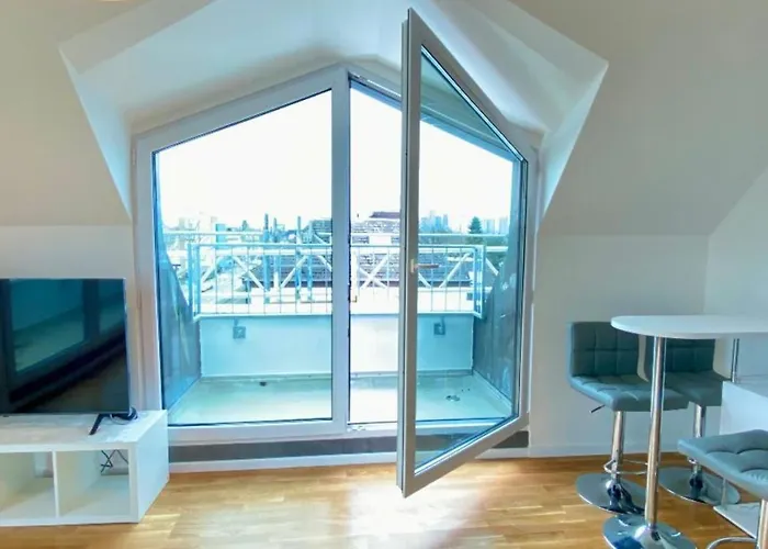 ホームステイ Schoenes Erwachen Im Frankfurter Penthouse