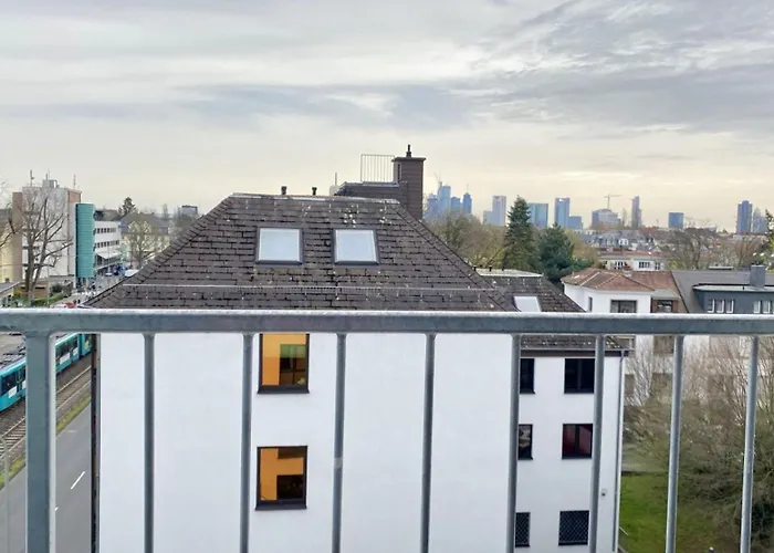 Schoenes Erwachen Im Frankfurter Penthouse Quarto em Acomodações Particulares *