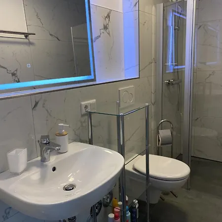 홈스테이 Schoenes Erwachen Im Frankfurter Penthouse 프랑크푸르트